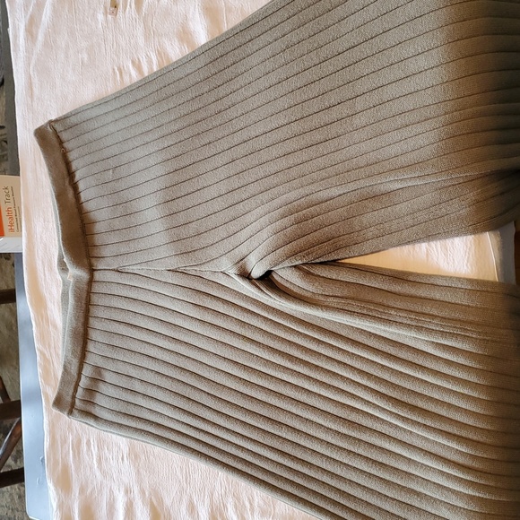 Talbots Haven Well Within Ribbed Knit High Waist Wide-Leg Sz. L Pants - Picture 7 of 11